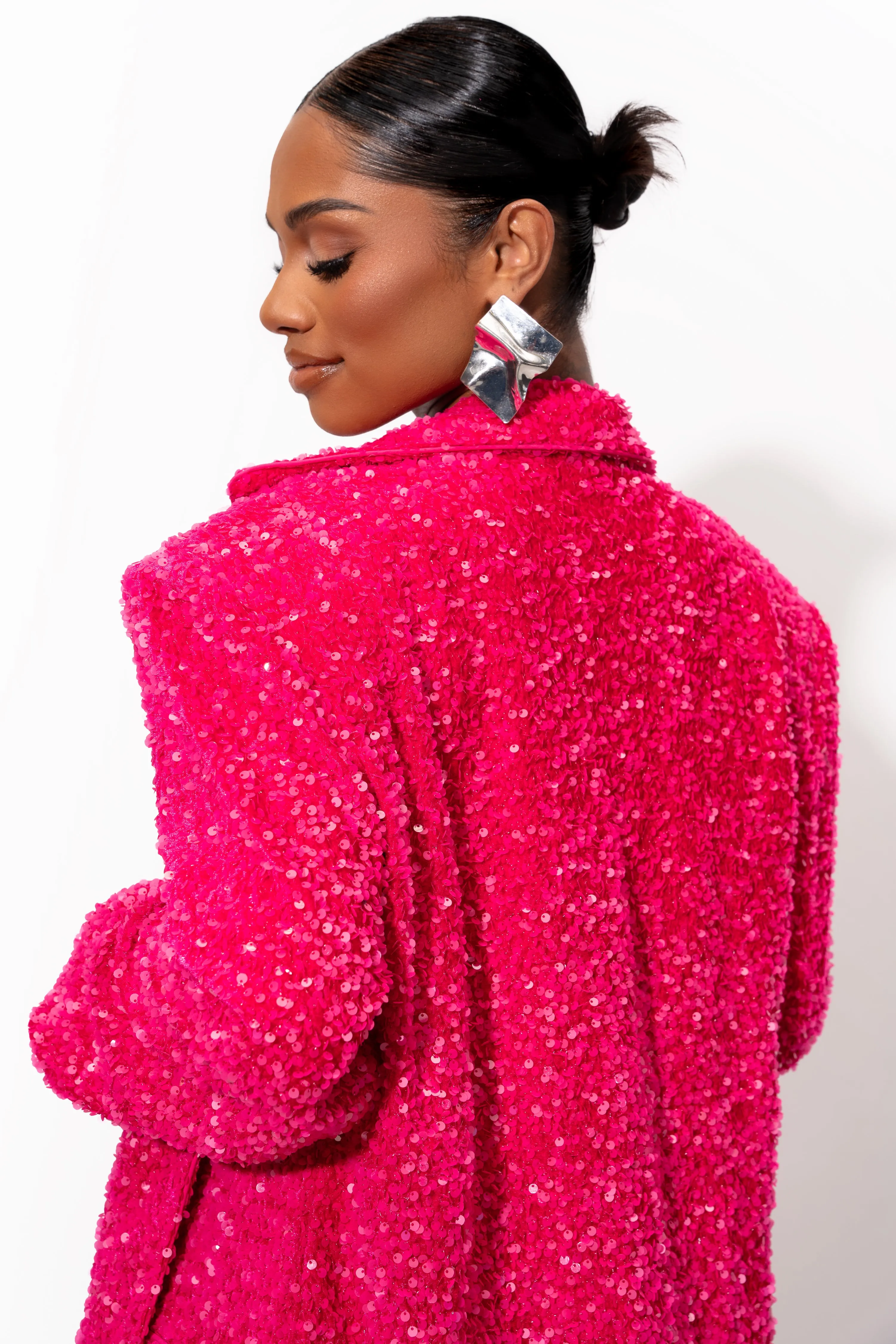 LIZA Sequin Blazer in FUCHSIA