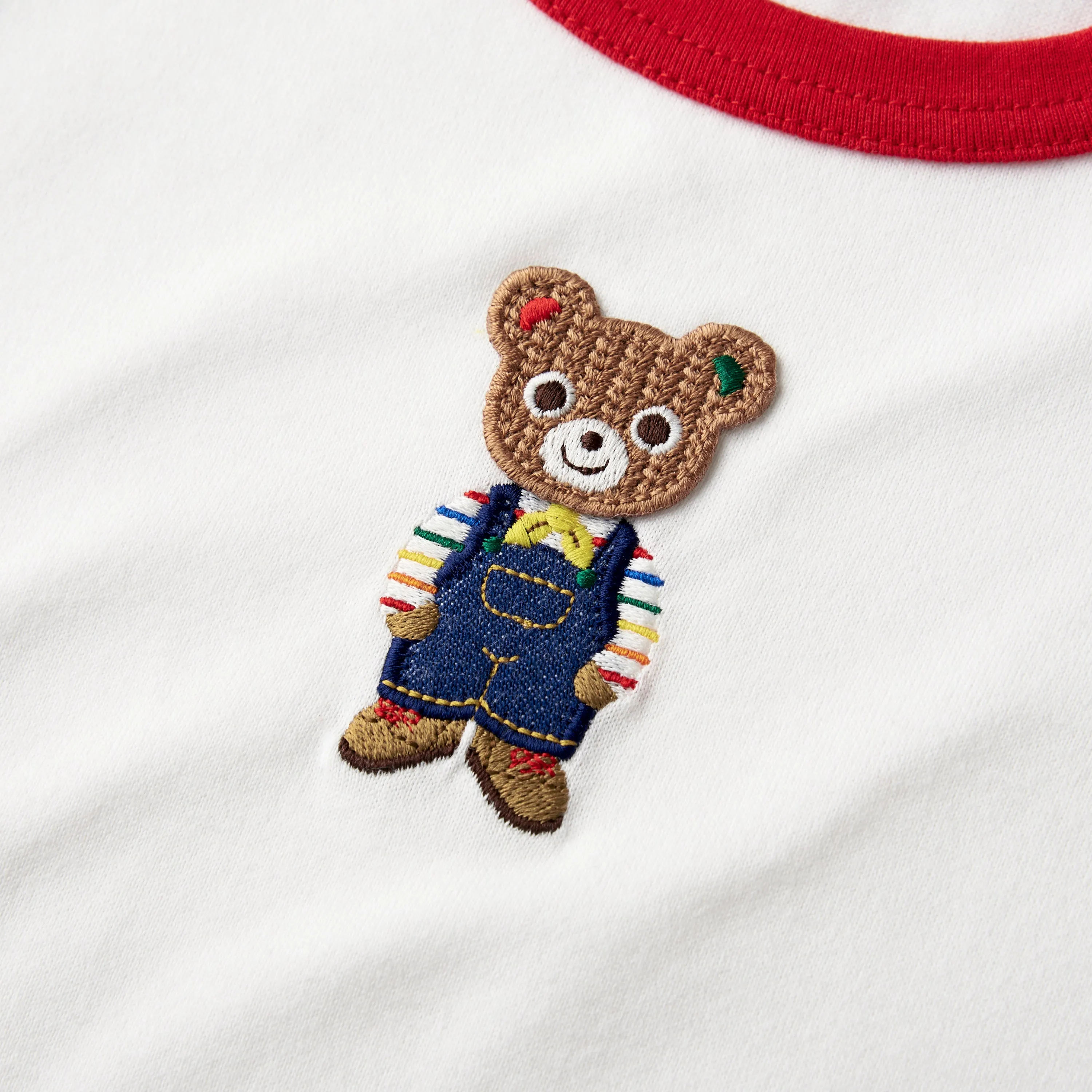 Long-Sleeve Tees with raised Pucchi bear