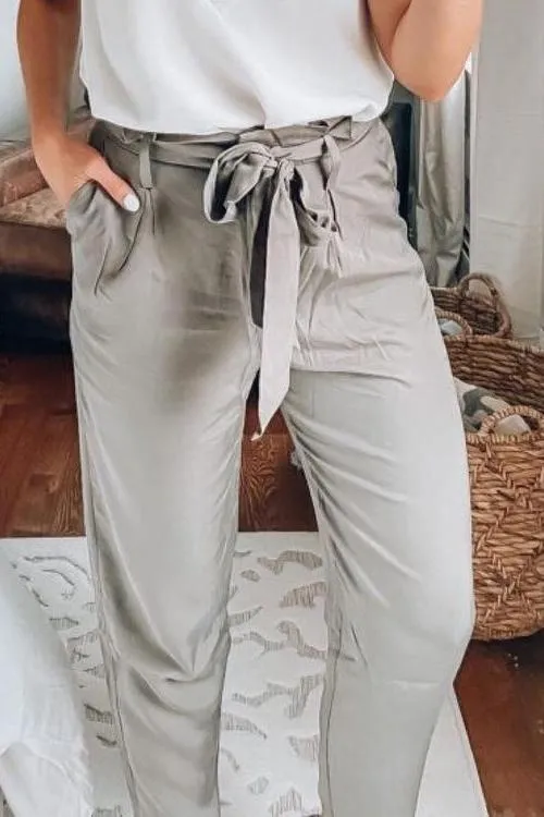 Pockets Belted Straight-leg Pants